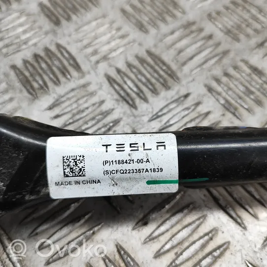 Tesla Model Y Triangle bras de suspension supérieur arrière 118842100A