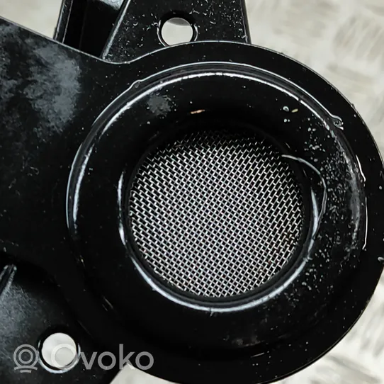 Volvo XC40 Tubo del filtro della coppa dell’olio 31430929