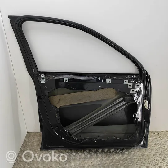 Volkswagen Touareg II Front door 7P0831055