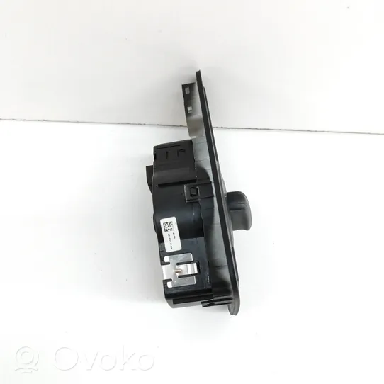 Volkswagen Touareg II Light switch 7P6941431