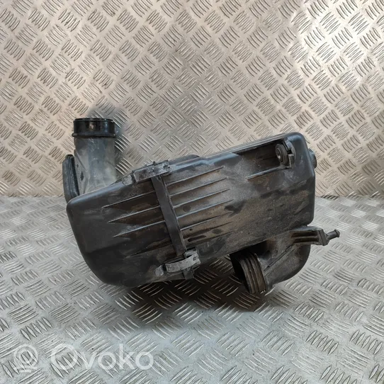 KIA Sportage Scatola del filtro dell’aria 281102Y300