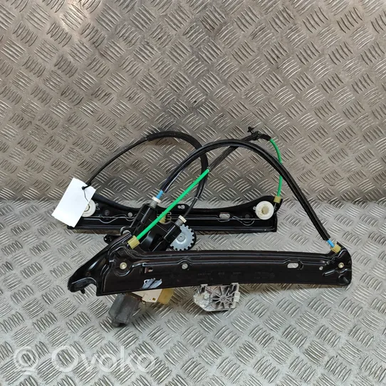 BMW 4 F32 F33 Elektryczny podnośnik szyby drzwi przednich 7281624