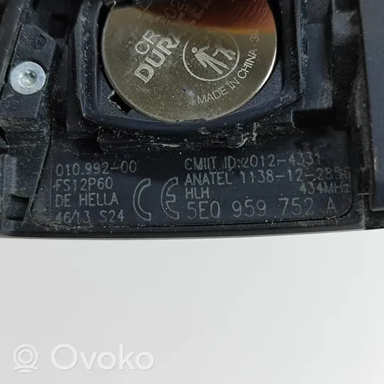 Skoda Octavia Mk3 (5E) Clé / carte de démarrage 5E0959752A
