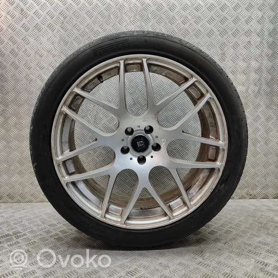 Porsche Macan R21 alloy rim 