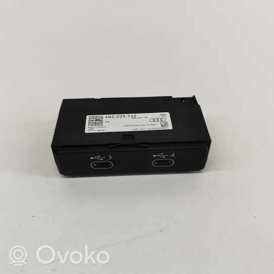 Audi E-tron GT Gniazdo / Złącze USB 4N1035722