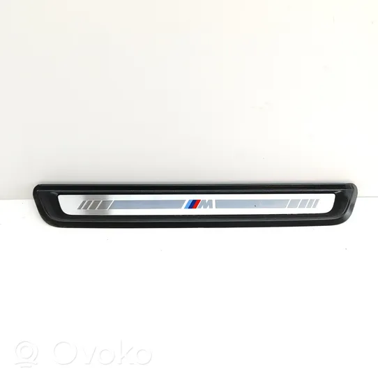 BMW i4 Listwa progowa przednia 8079739