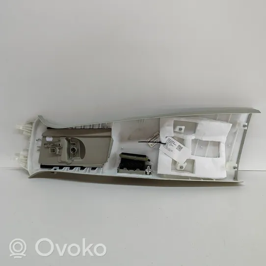 Volvo XC90 Osłona górna słupka / B 32244266