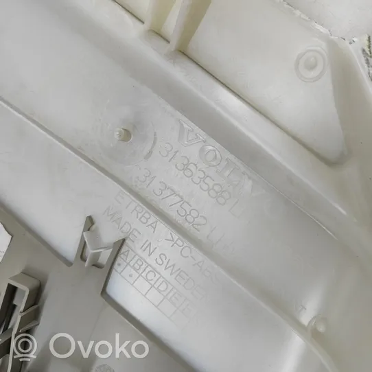 Volvo XC90 Revêtement de pilier (bas) 31363588