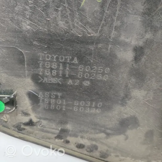 Toyota Land Cruiser (J150) Listwa oświetlenie tylnej tablicy rejestracyjnej 7681160250