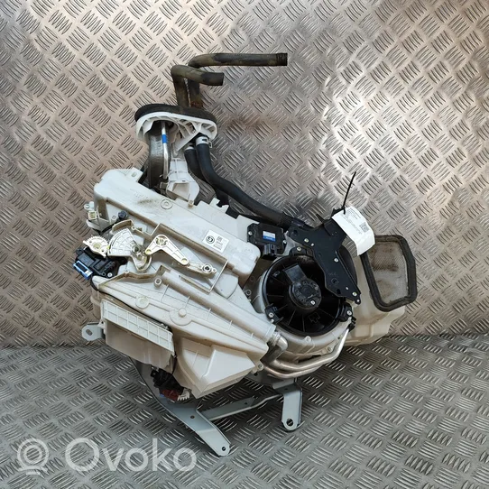 Toyota Land Cruiser (J150) Scatola climatizzatore riscaldamento abitacolo assemblata 8703060100