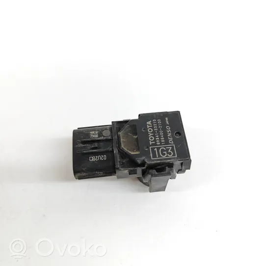 Toyota Land Cruiser (J150) Parkošanās (PDC) sensors (-i) 8934133210