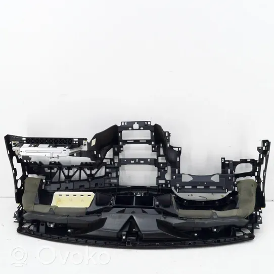 Nissan Qashqai Panelė 682P34EA0A