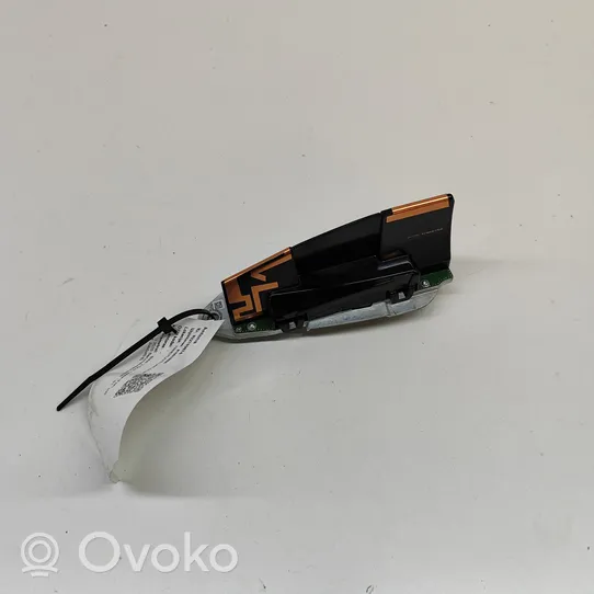 BMW 2 F44 Antenne GPS 6826326