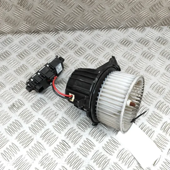 Audi Q5 SQ5 Ventola riscaldamento/ventilatore abitacolo 8T0820521