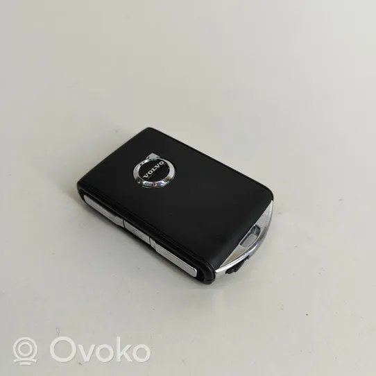 Volvo XC40 Aizdedzes atslēga / karte 32398061