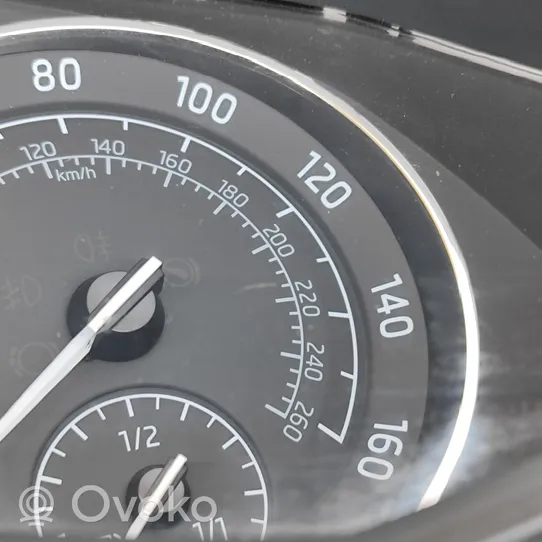 Skoda Superb B8 (3V) Speedometer (instrument cluster) 3V0920941B