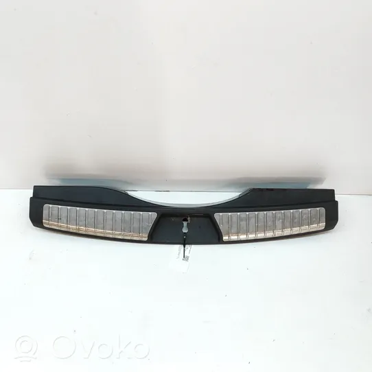 Mercedes-Benz GL X164 Trunk/boot sill cover protection A1646901087