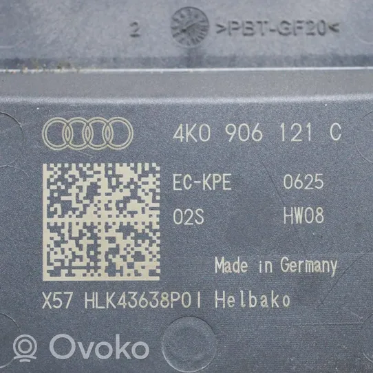 Audi A5 Unité de commande / module de pompe à carburant 4K0906121C