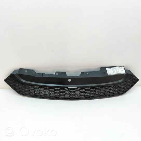 Iveco Daily 6th gen Front grill 5801587018