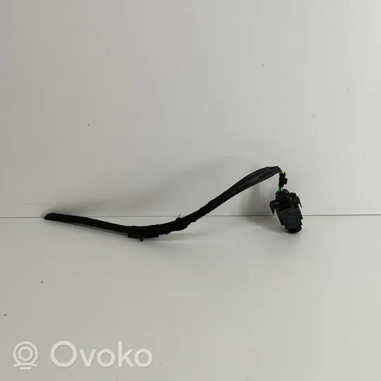 BMW X1 F48 F49 Rear bumper camera 06947568702