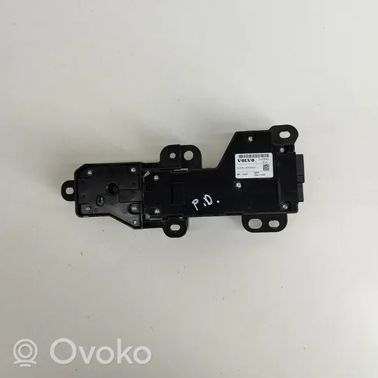 Volvo XC40 Seat control switch 31419542