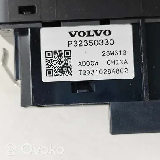 Volvo XC40 Interruttore a pulsante apertura portellone posteriore/bagagliaio 32350330