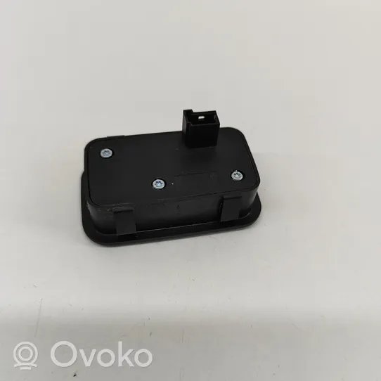 Mercedes-Benz GLC X253 C253 Tailgate/boot open switch button A2128210551