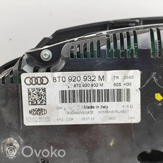 Audi A5 8T 8F Compteur de vitesse tableau de bord 8T0920932M