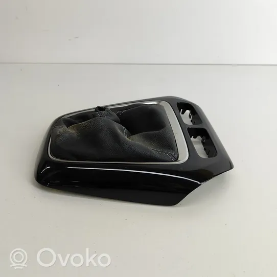 Opel Corsa F Vaihteenvalitsimen kehys verhoilu muovia 98298161ZD