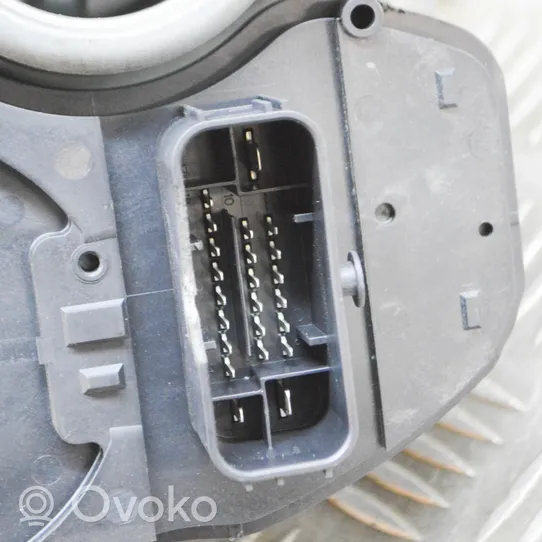 Volkswagen Golf VIII Servo-frein 5WC614105AK