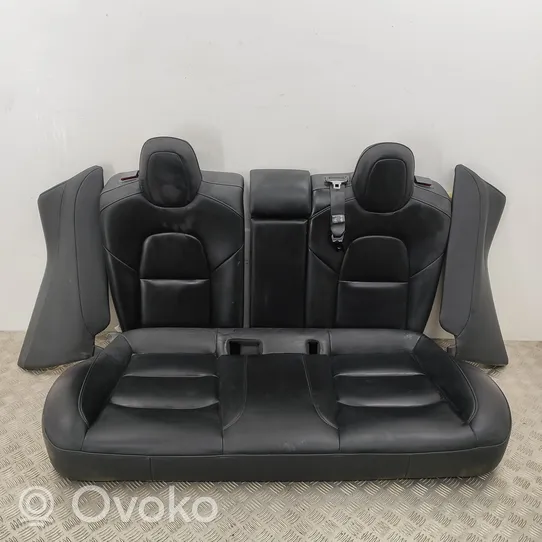 Tesla Model 3 Комплект салона komplektas 1452685C3C