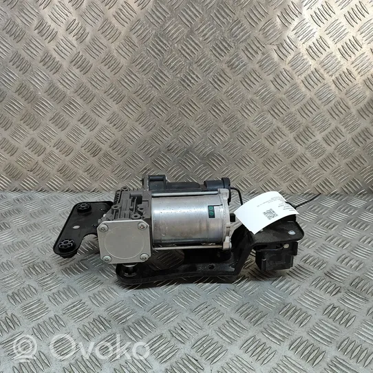 BMW X5 E70 Compresseur / pompe à suspension pneumatique 6859714