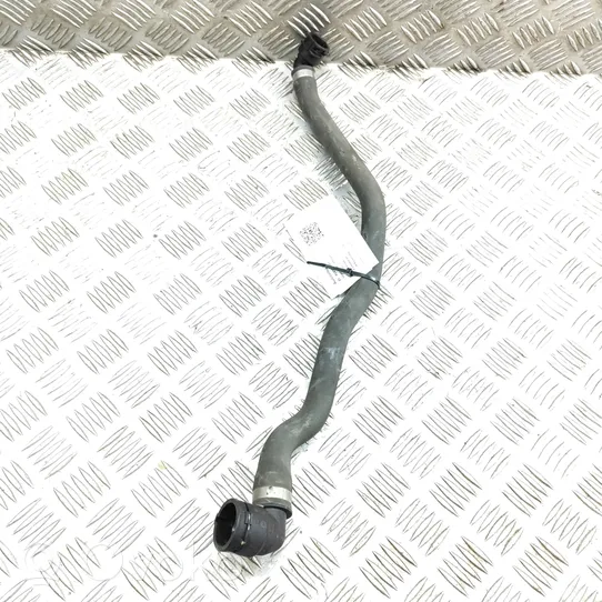 BMW 3 GT F34 Engine coolant pipe/hose 7624676