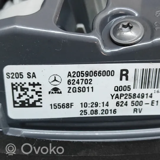 Mercedes-Benz C W205 Lampy tylnej klapy bagażnika A2059066000