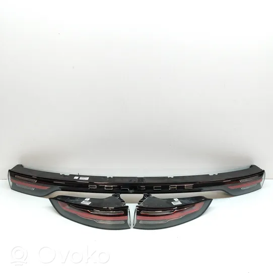 Porsche Cayenne (9Y0 9Y3) Rear/tail lights set 9Y0945081AE