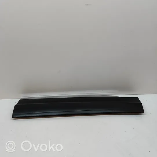 Volkswagen Tiguan Moulure de porte avant 5NA854940P