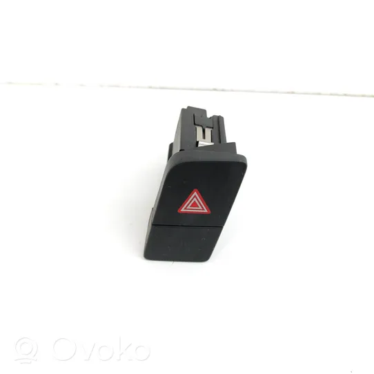 Audi Q3 8U Hazard light switch 8U2941509A