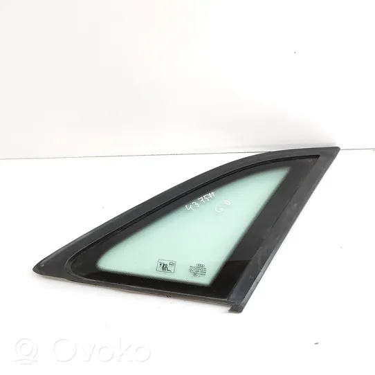 Audi Q3 8U Rear side window/glass 8U0845300