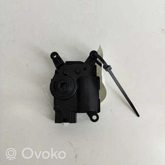 Volkswagen Tiguan Oro sklendės varikliukas 2Q0907511F