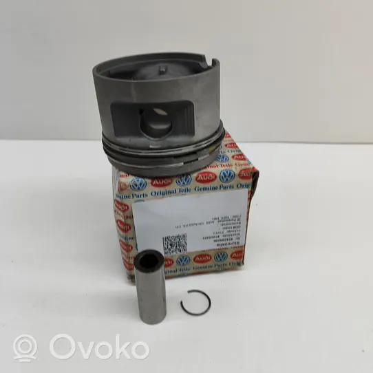 Audi 100 S4 C4 Piston 054107071