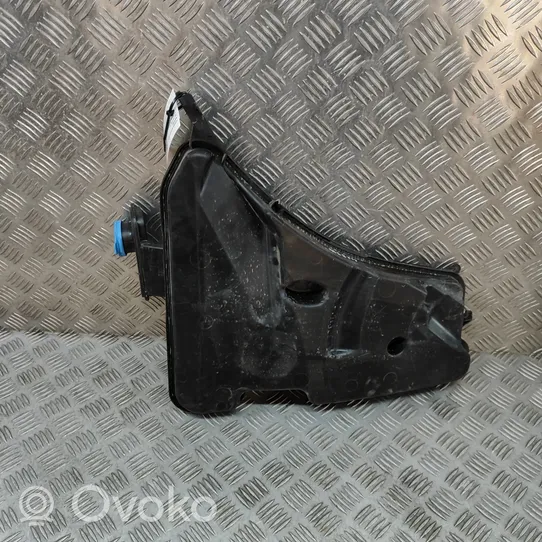 BMW 5 G30 G31 Žibintų apiplovimo bakelis 8071453