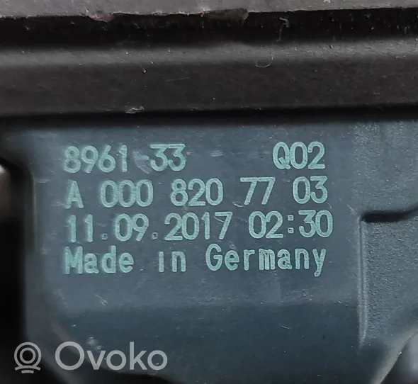 Mercedes-Benz GLC X253 C253 Siłownik klapki wlewu paliwa A0008207703