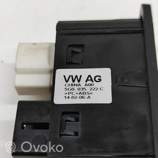 Volkswagen Golf VII Connettore plug in AUX 5G0035222C