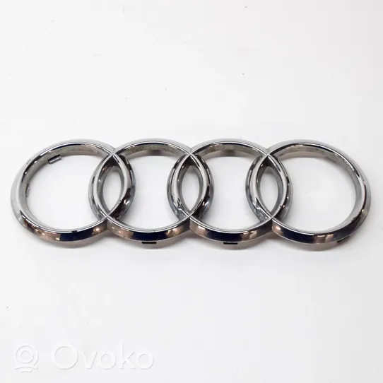 Audi A4 S4 B9 Manufacturer badge logo/emblem 8T0853605