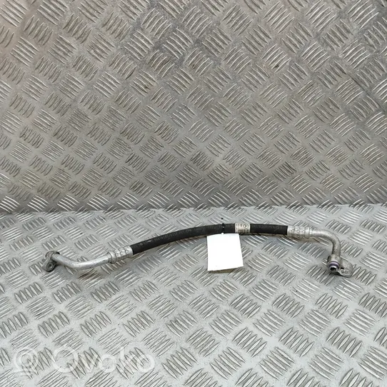 Mercedes-Benz E W212 Manguera/tubo del aire acondicionado (A/C) A2048305116
