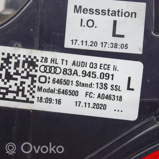 Audi Q3 F3 Luz trasera/de freno 83A945091