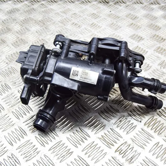 Audi Q5 SQ5 Thermostat 05L121111H