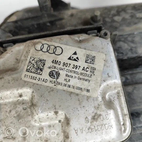 Audi A4 S4 B9 Lampa przednia 8W0941033A