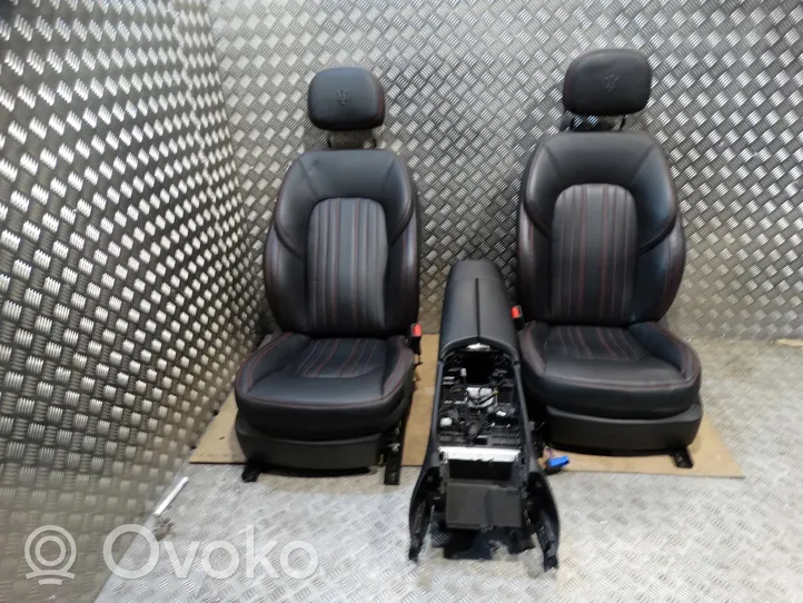 Maserati Levante Juego del asiento 