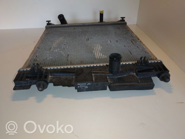 Toyota iQ Aušinimo skysčio radiatorius 4221341792